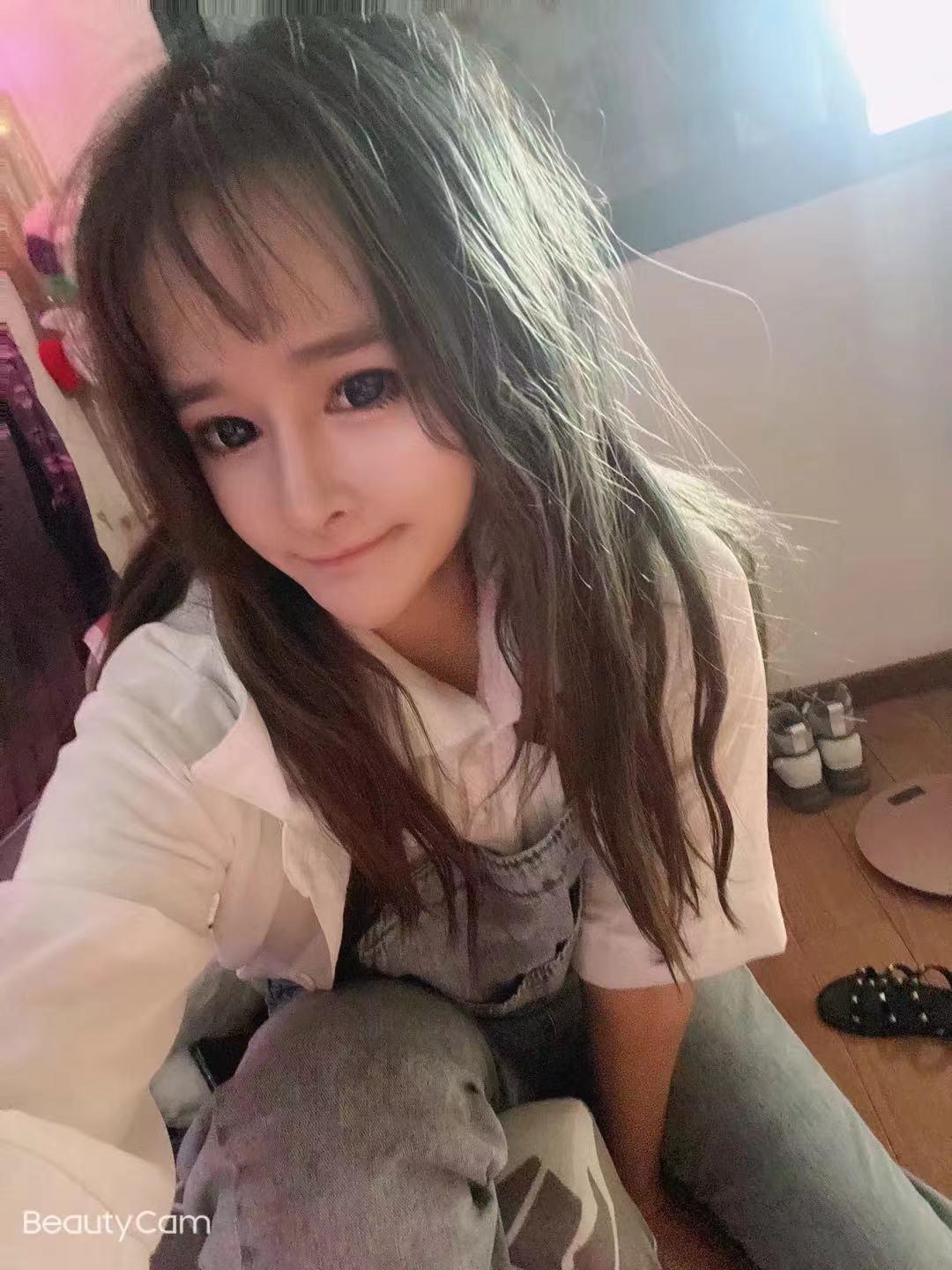 杨浦03年的小妹妹