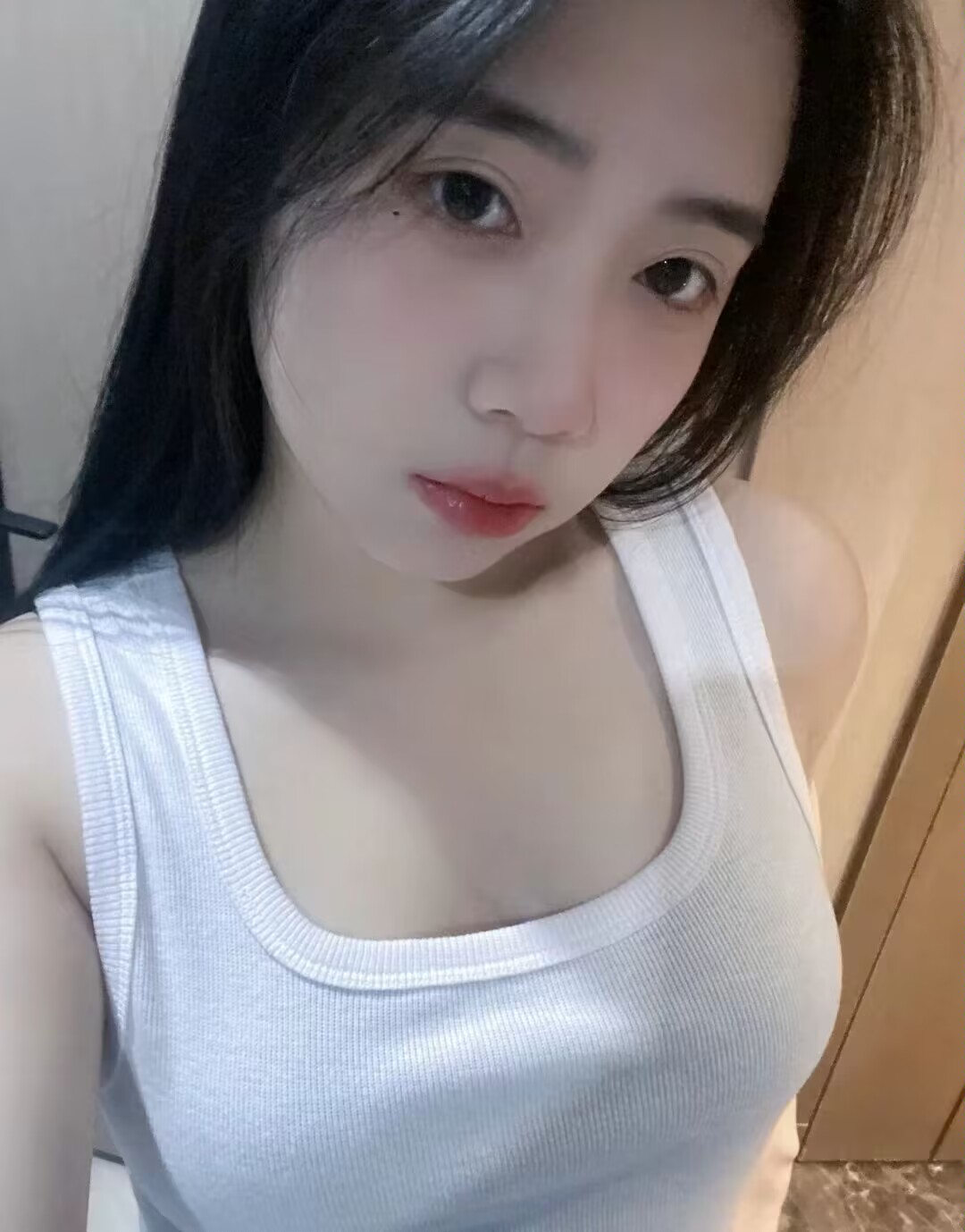 美乳可儿